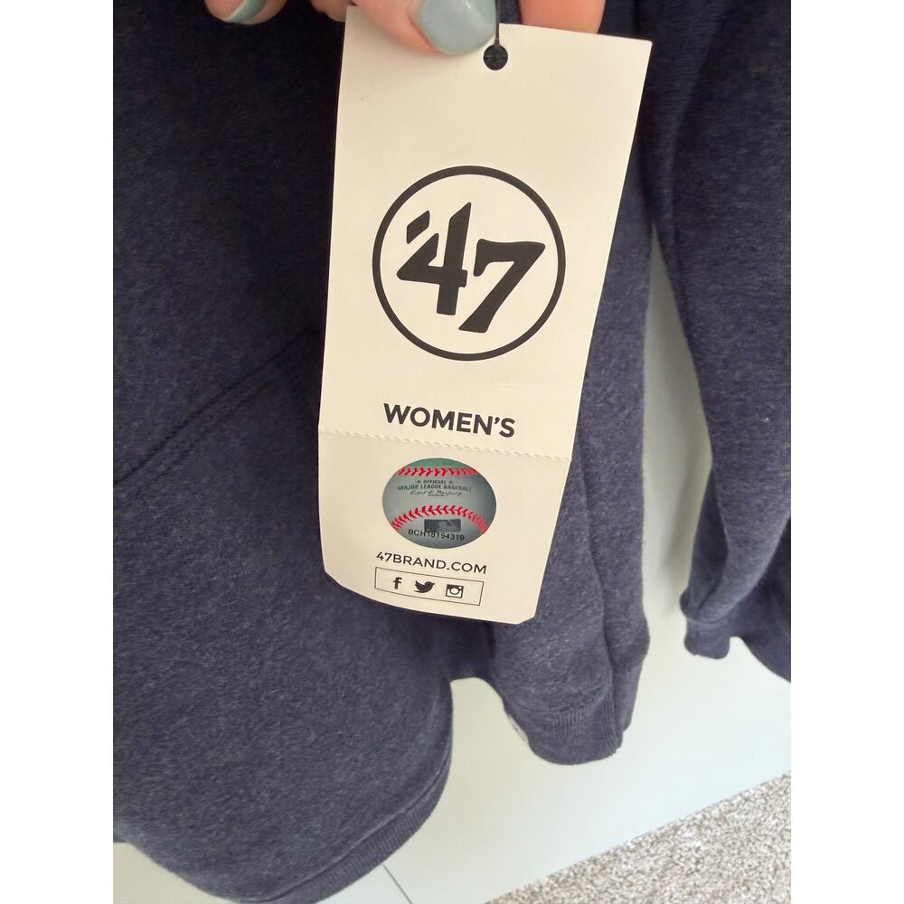 47 BRAND Women's 'Boston Red Sox' Baseball Fleece Hoodie - Picture 8 of 11